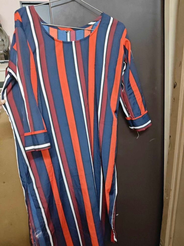 Striped Women’s Straight Calf-Length Kurti – Size