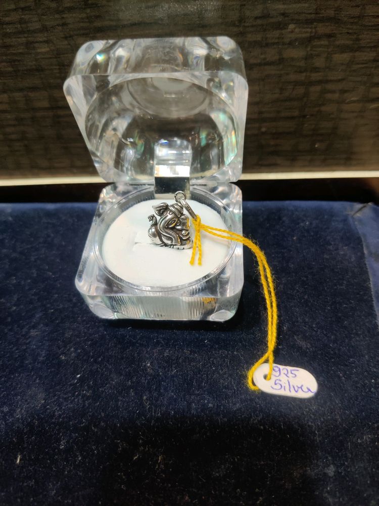 925 Pure Silver Ganeshji Pandent 🕉️🙏