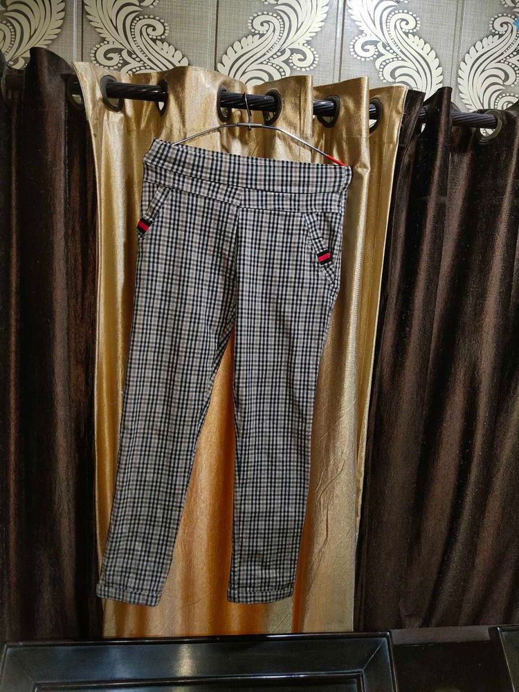 Checked Leggings