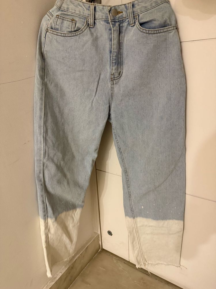 Two Tone Straight Fit Jeans