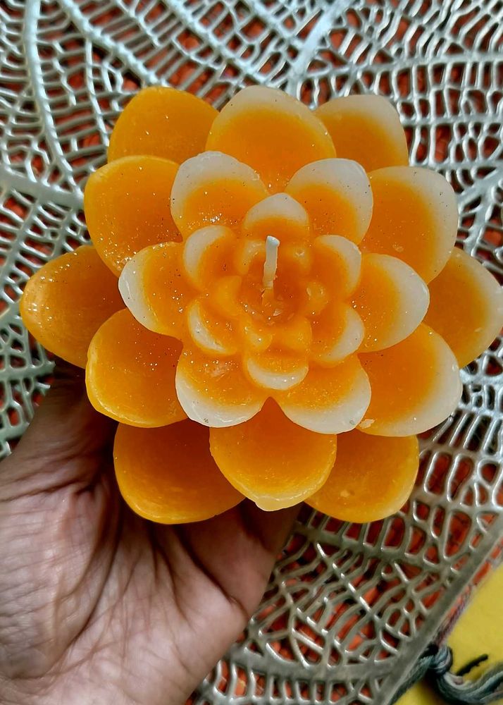 Lotus Candle ornaage color