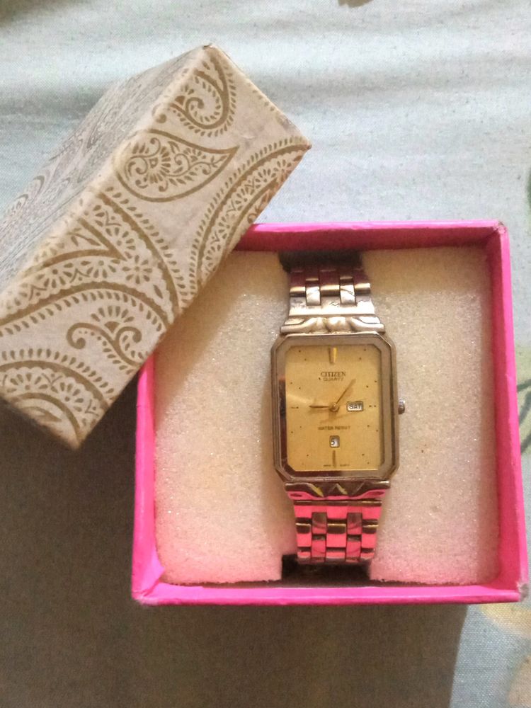 Citizen Gold Tone Metal Chain Wrist Watch