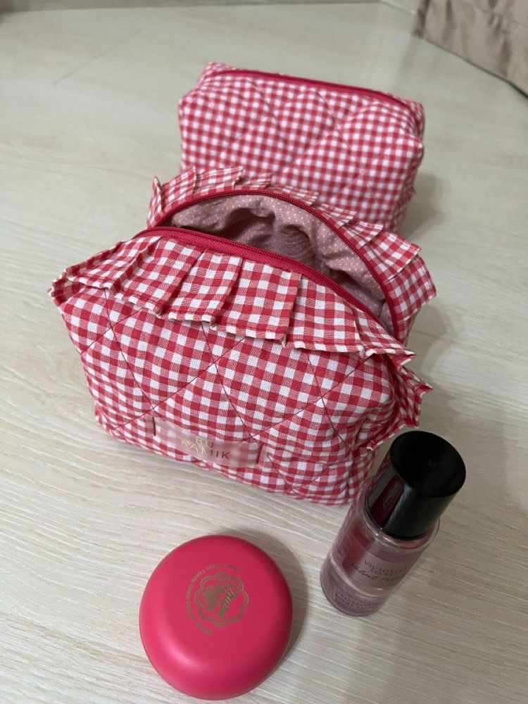Quilted Makeup Pouch💖🌸