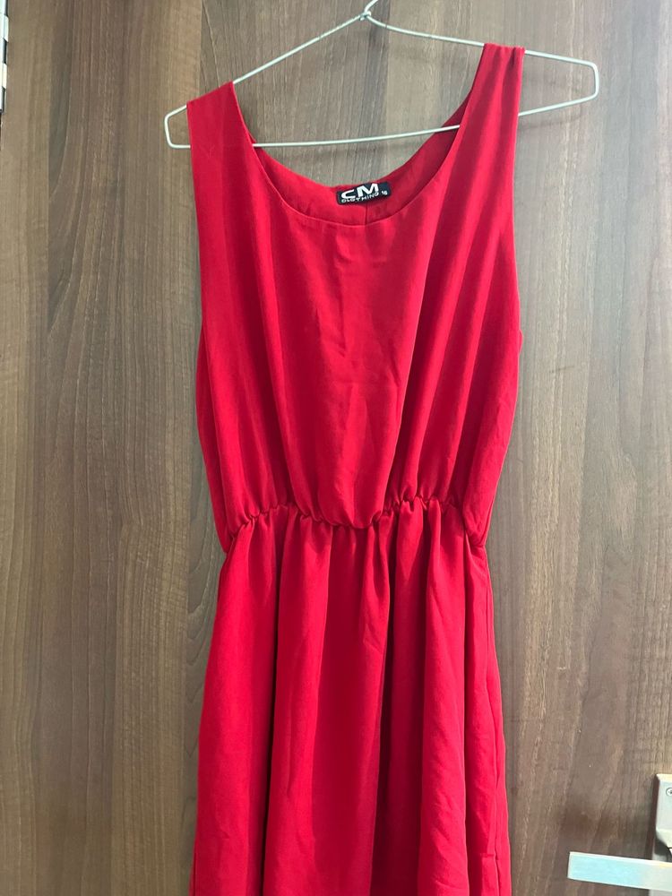 Red Sleeveless Dress