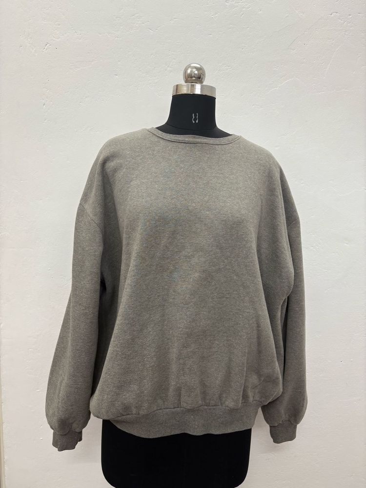 Comfy Gray Sweatshirt