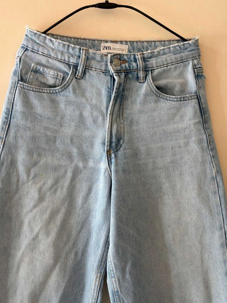 Zara Light Wash Wide Leg Jeans