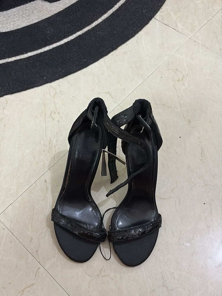 Beautiful Black Sequenced Heels