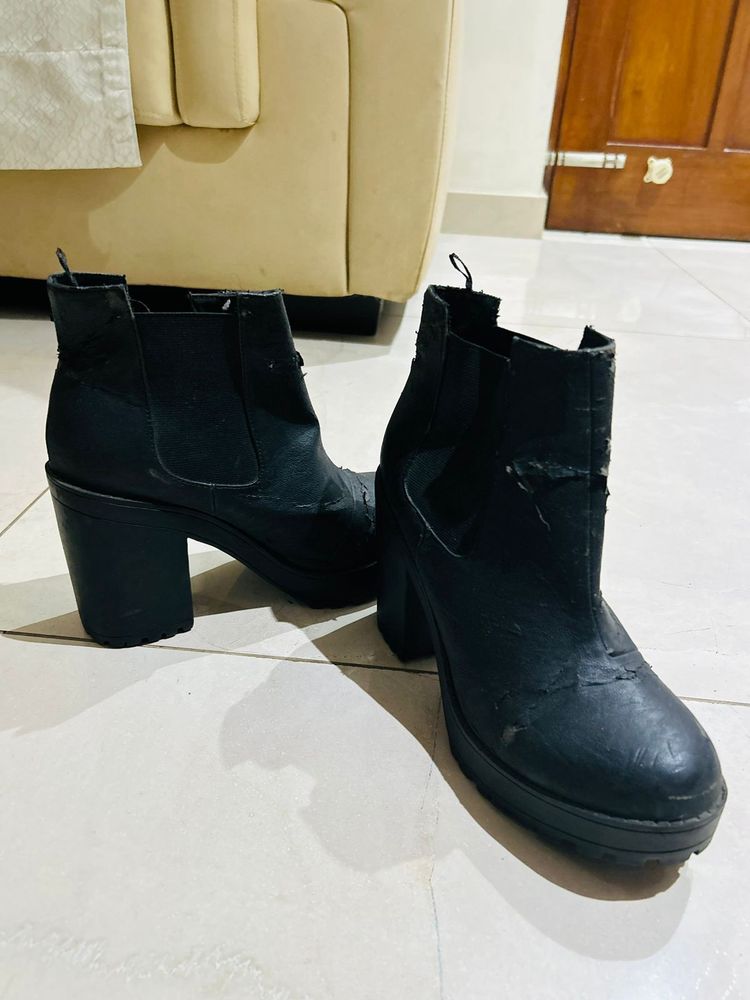H&amp;M Black Leather Boots