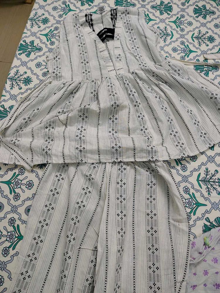 Striped Kurta Set for girls