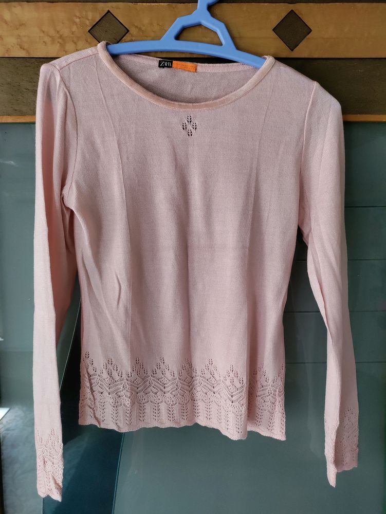 Pink Woollen top - light to moderate winters