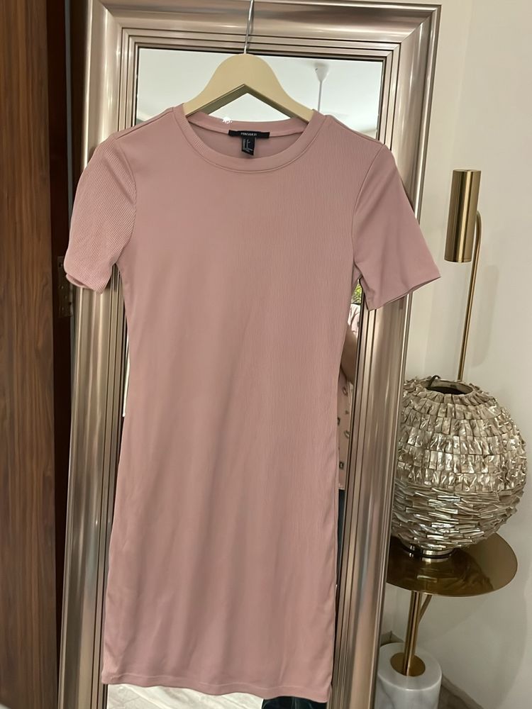 Forever 21 Dull Pink Straight Ribbed Bodycon Dress
