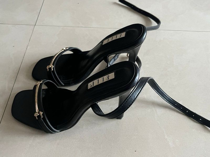 Elle- Black Women Buckled Heel For Her