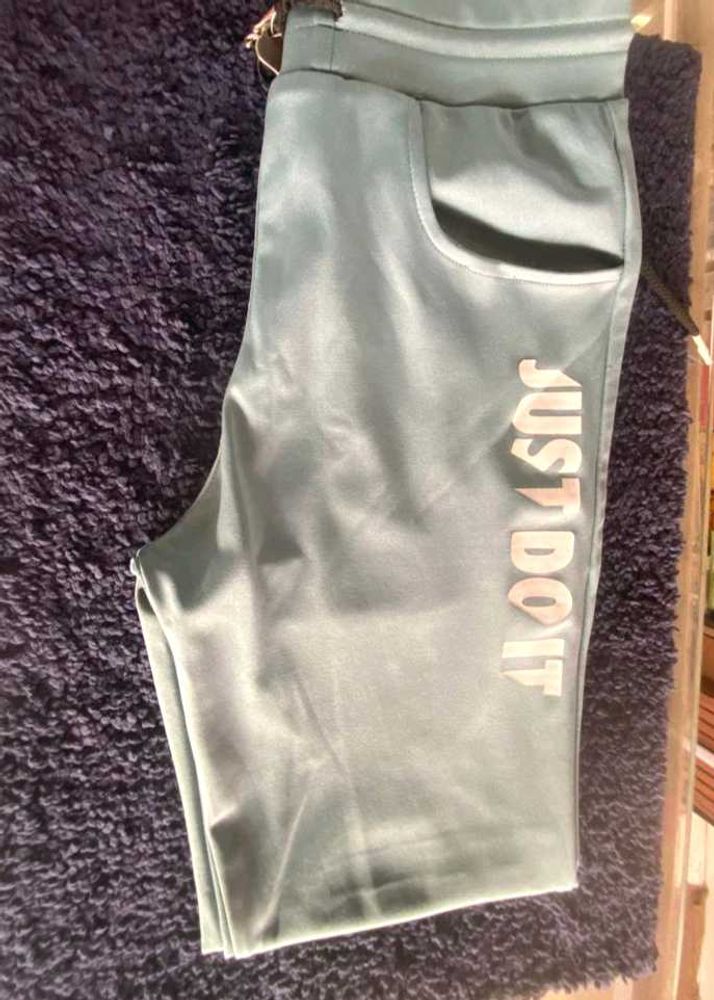 Nike Just Do It Joggers