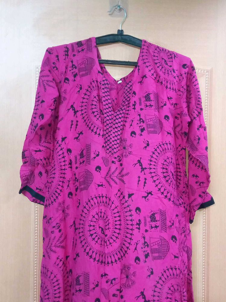 Rose &amp; Black Straight Kurta
