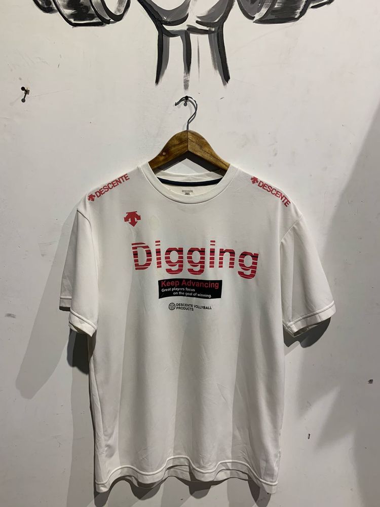 Descente Graphic Tee