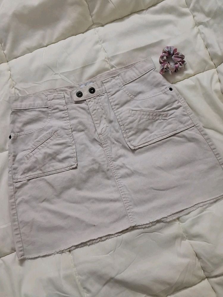 ♡ Calvin Klein Beige Denim SKIRT♡