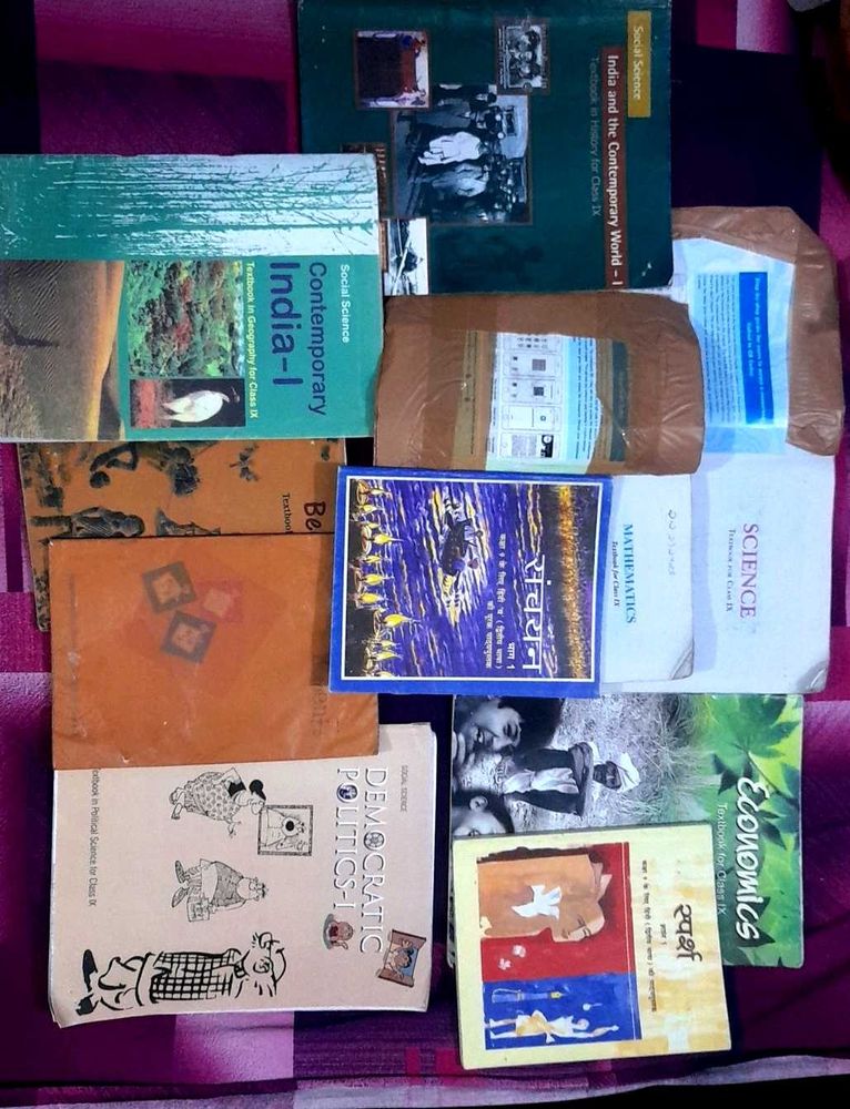 Complete Class 9th Only NCERT SET!!!