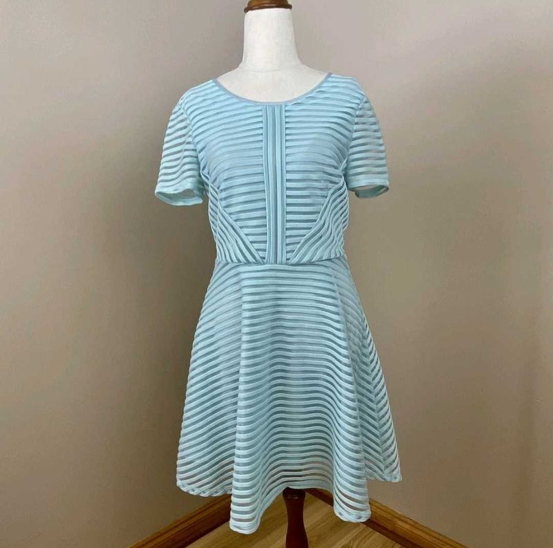 Deal 🚨😍😍Korean Fit And Flare Dress🎀💗💗