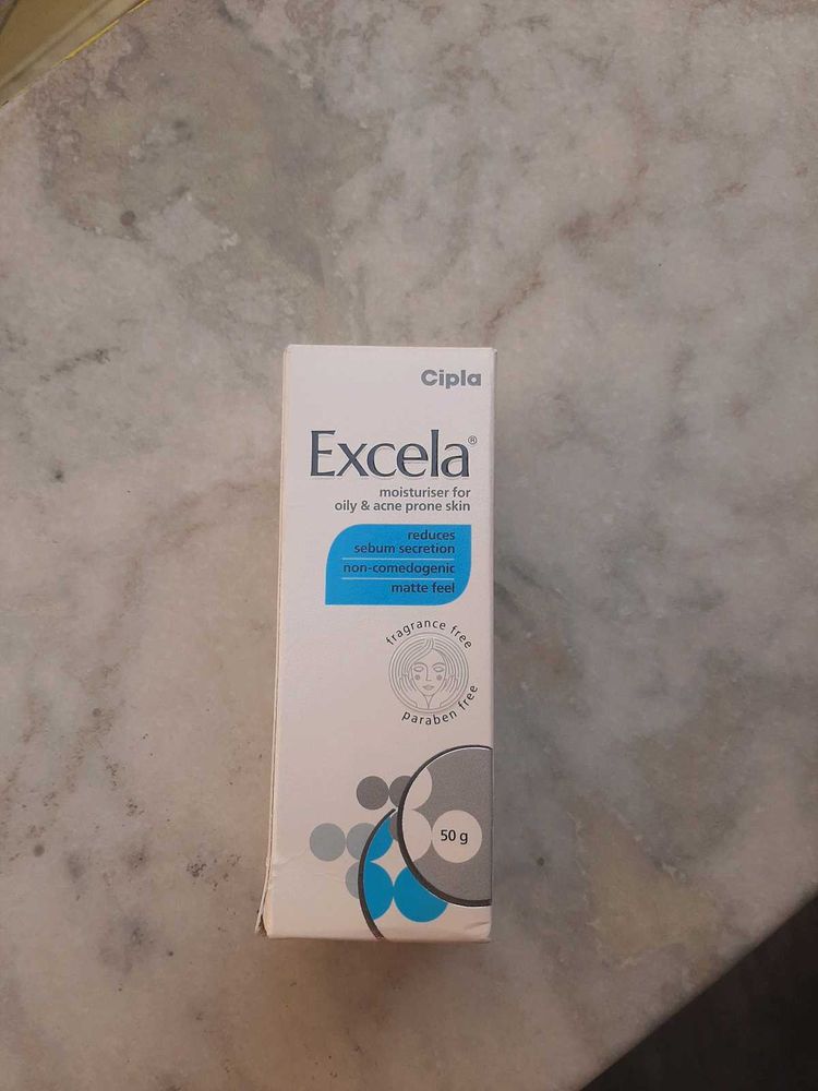 Excela Moisturizer for Oily Skin