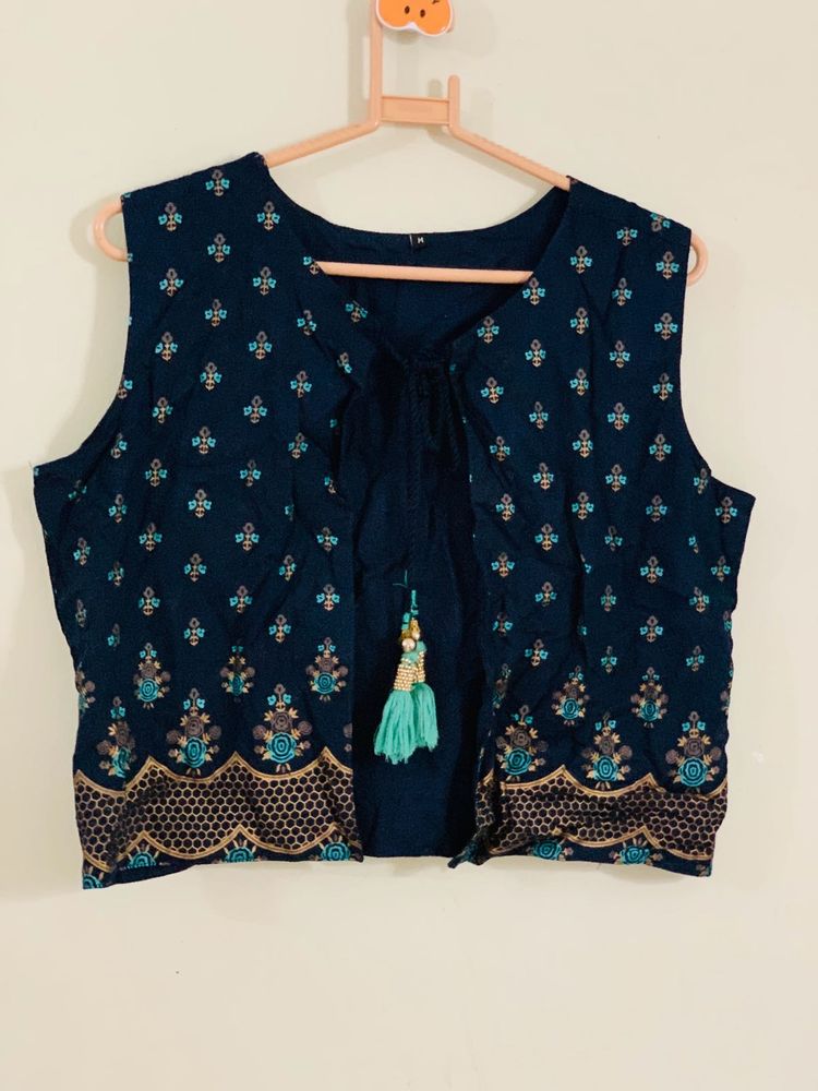 Ethnic Print Sleeveless Jacket