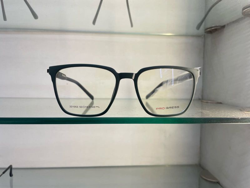 Progress Eyeglasses