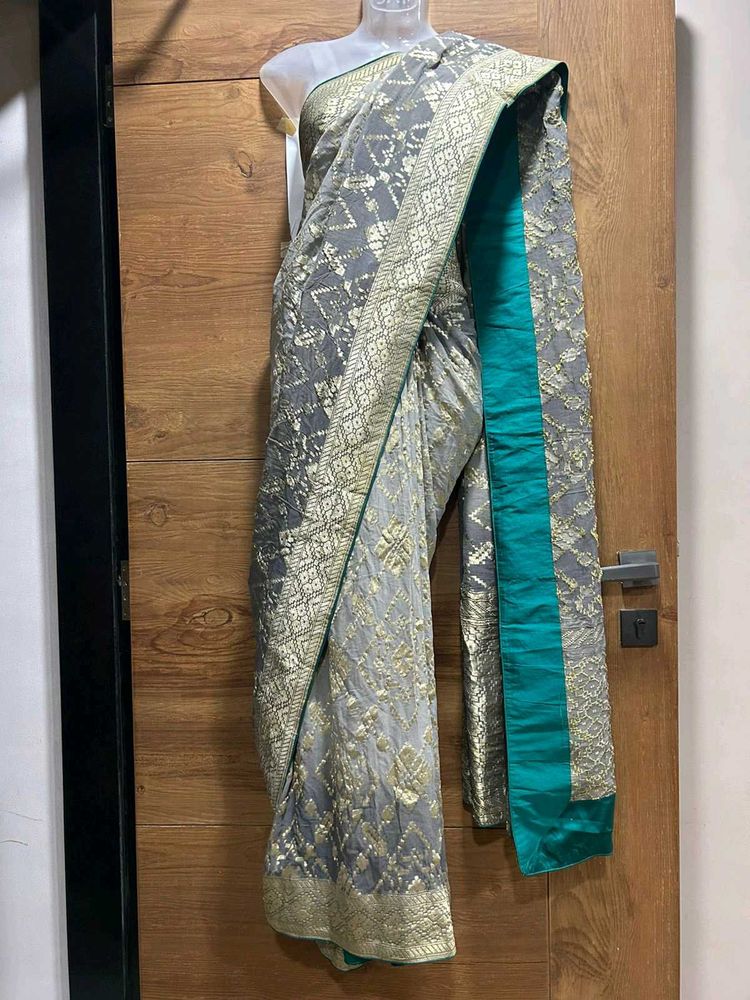 Grey &amp; Gold Silk Saree with Teal Contrast