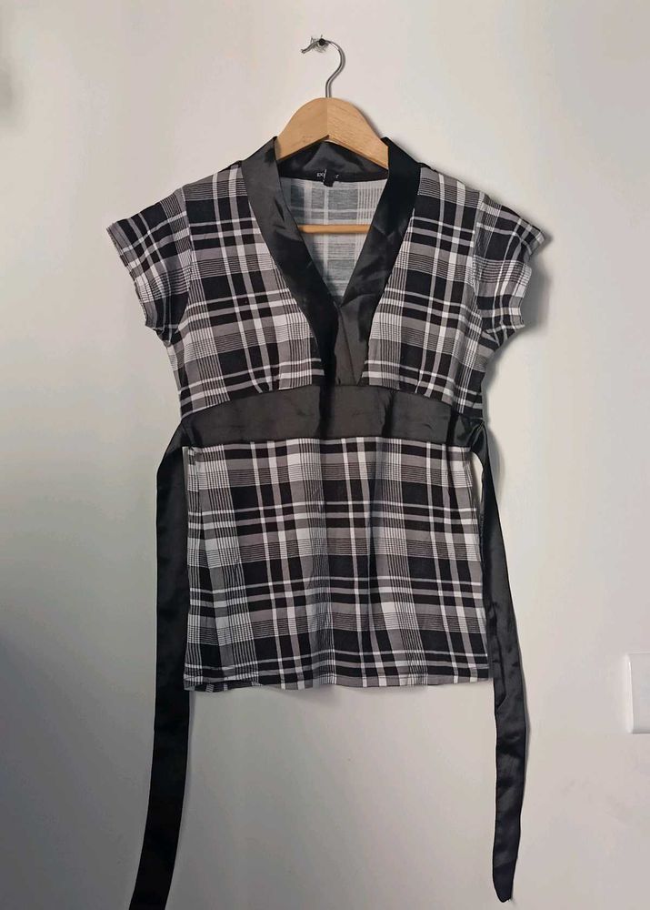 V Neck Top (Women)