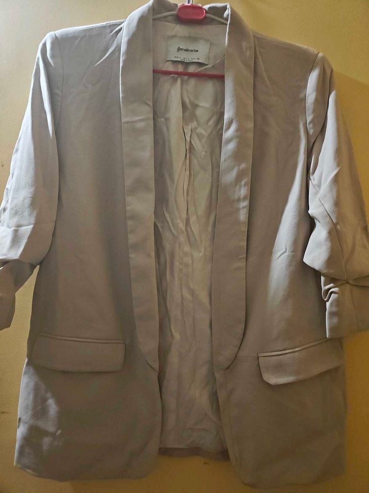 Elegant Beige Blazer - Stradivarius