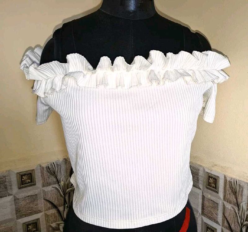 BOGO 🎁 Buy One Get 1 Free🎁H&amp;M Ruffle Top