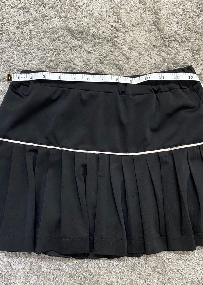 Mini Black Y2K Skirt