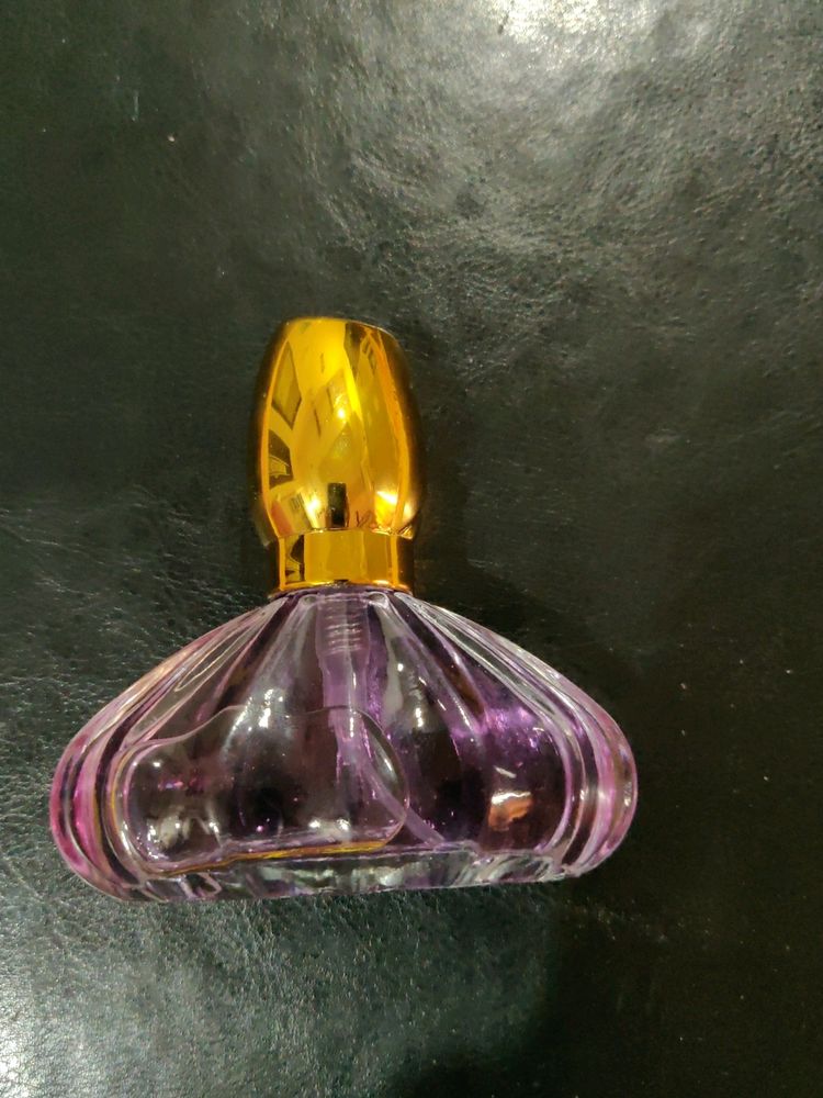 White London Apparel Perfume Spray