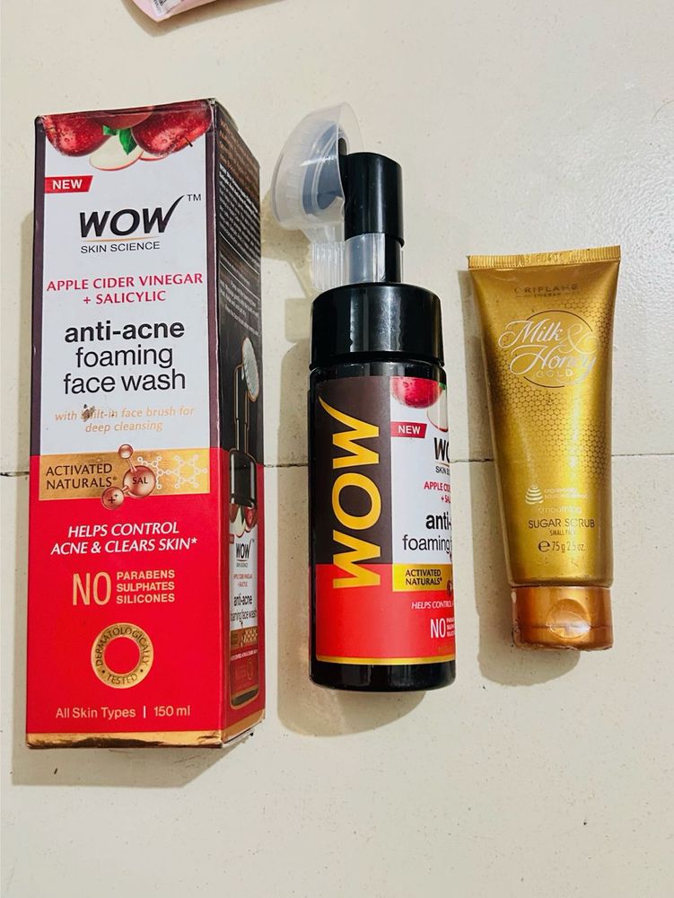 OFFER🔥WOW Anti-Acne Foaming Face Wash &amp;gold scrub