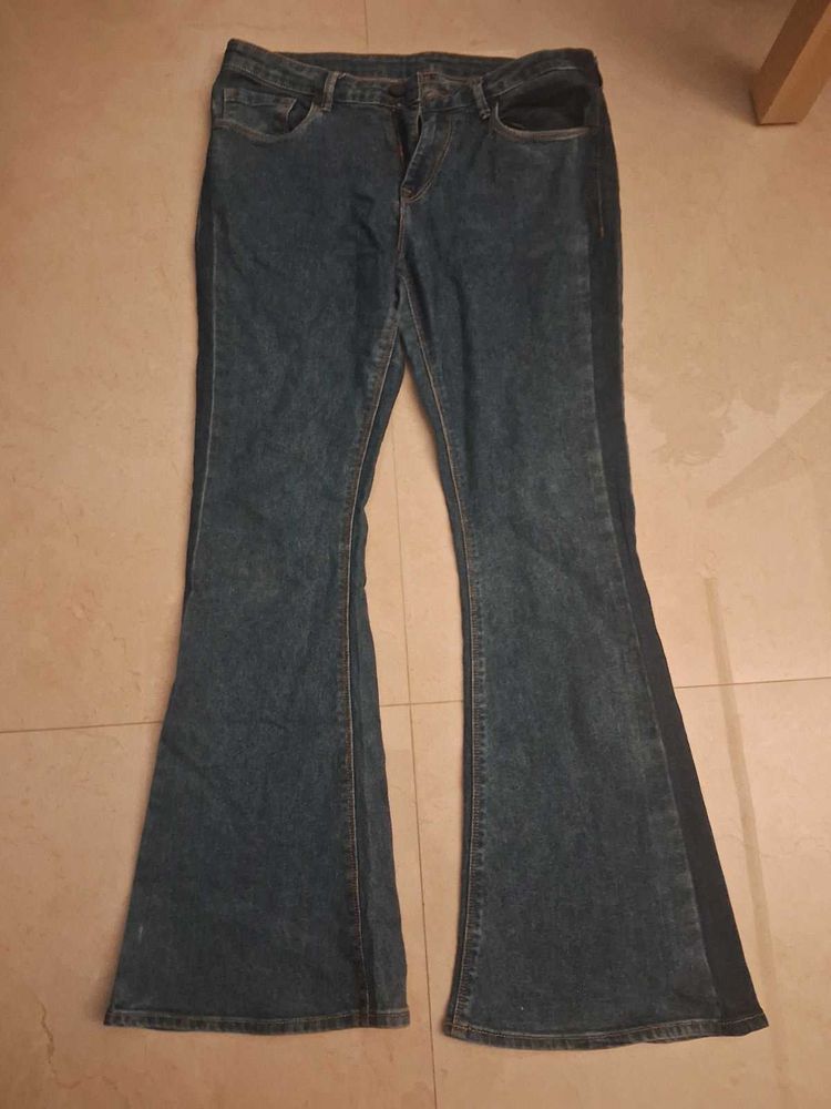 Here And Now Myntra Flared jeans