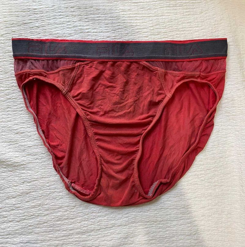 FILA Red brief