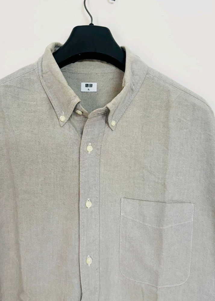 Uniqlo Oxford Classical Shirt