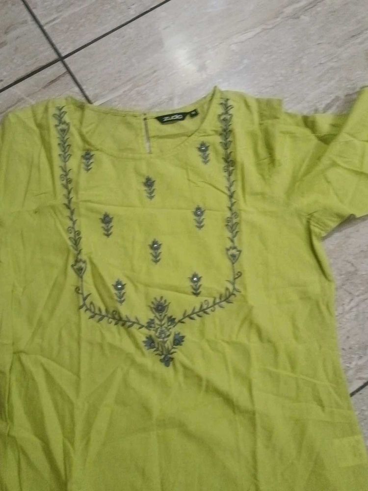 Zudio Embroidered Kurti