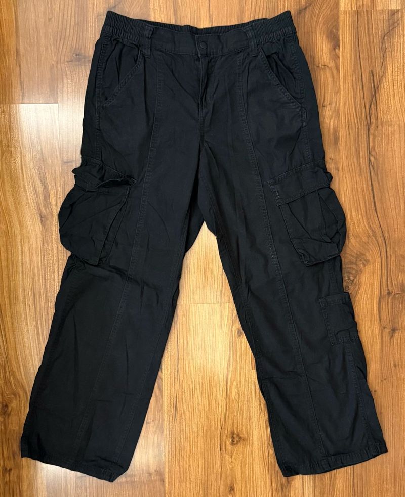 H&amp;M Black Cargo Pants