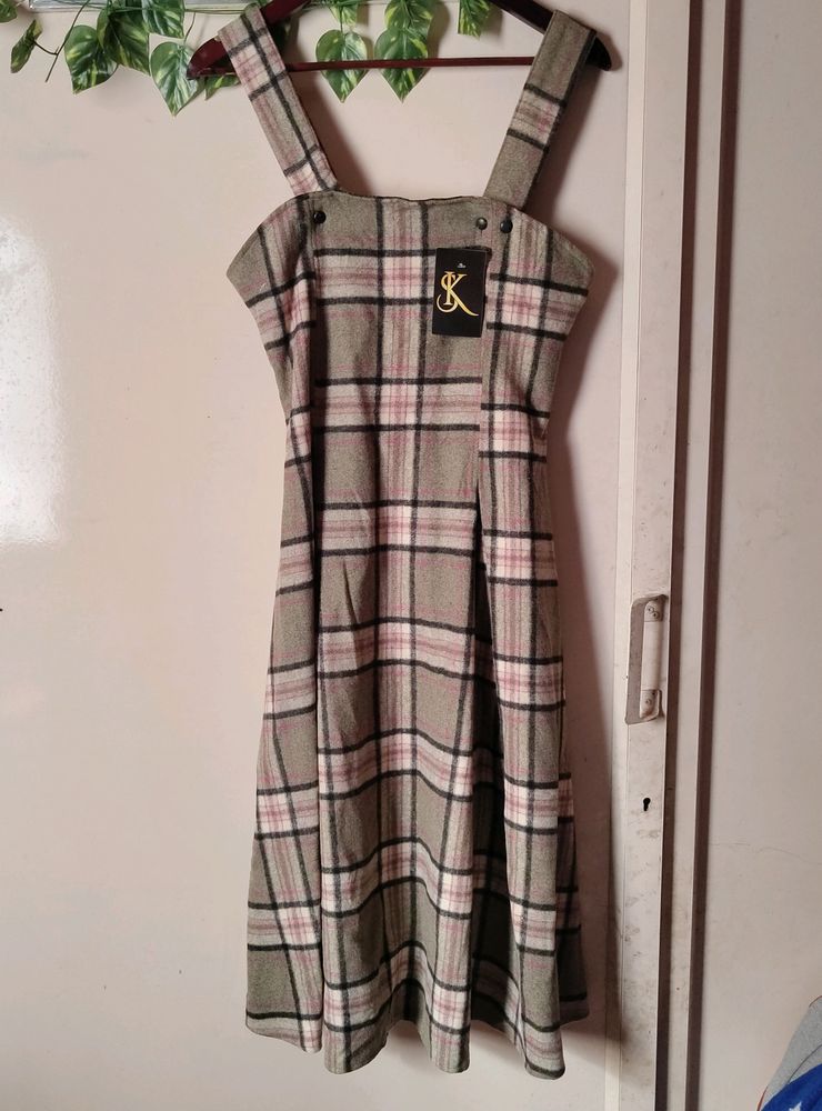 Cute Korean Style Dress For Winters