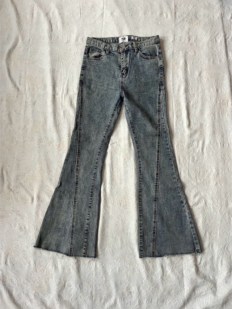 Highe Waisted Boot Cut Jeans