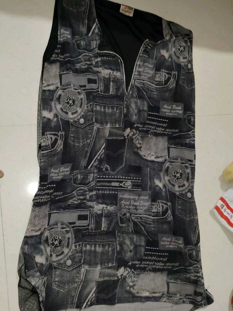 Abstract Graphic Print Top