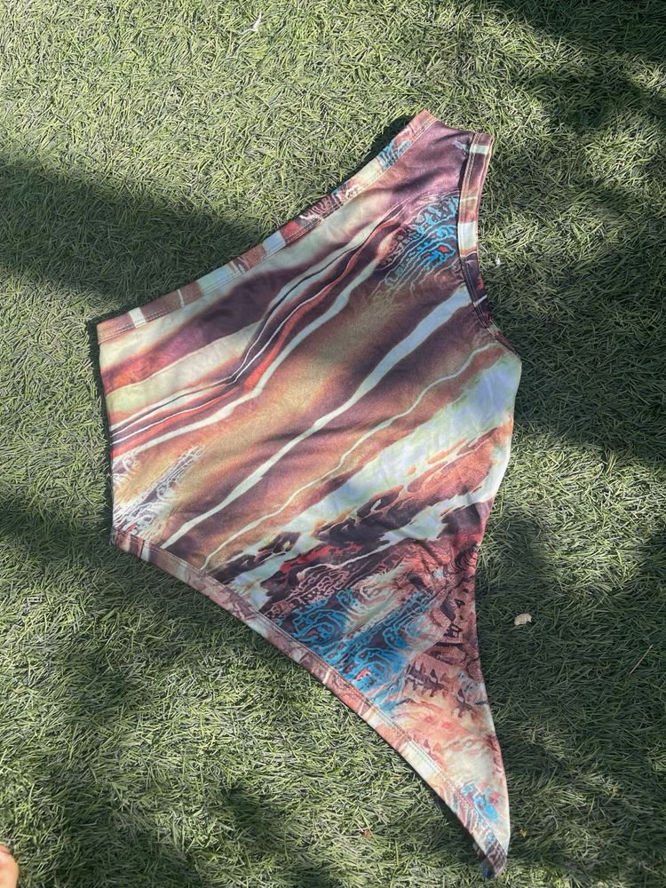 Abstract Design, One shoulder Croptop for Women!