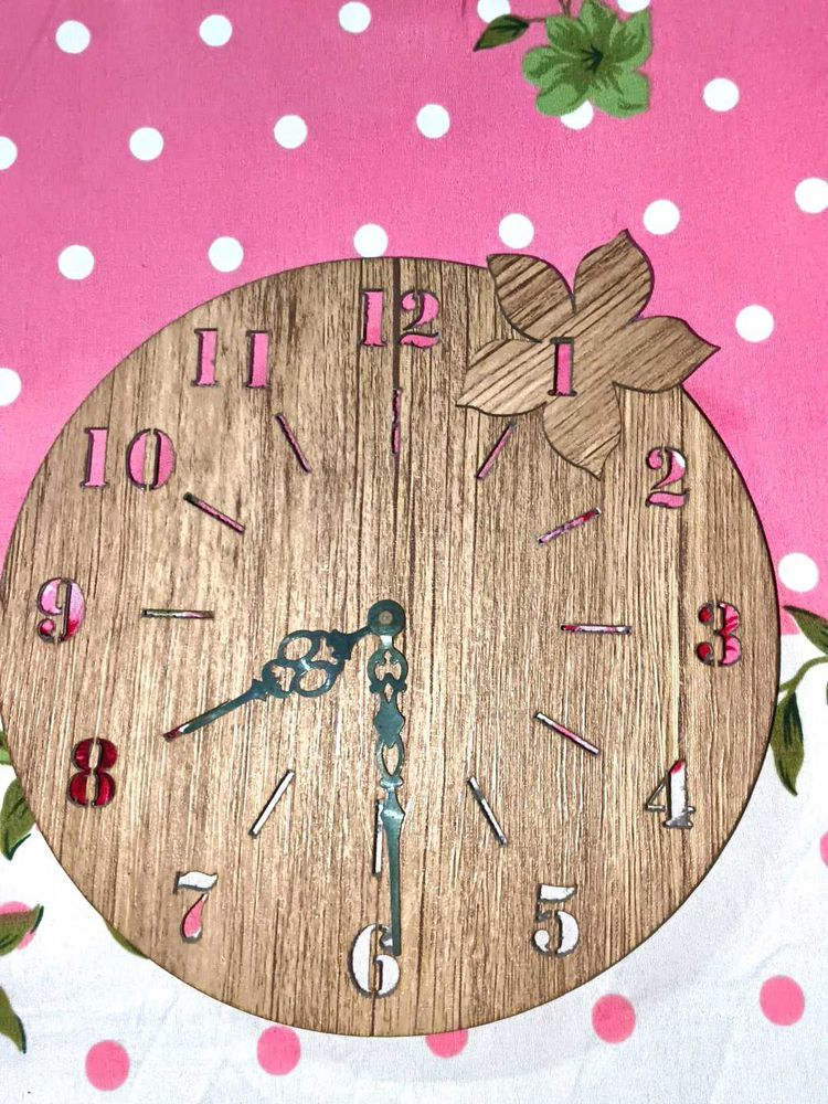 Wooden Flower Clock