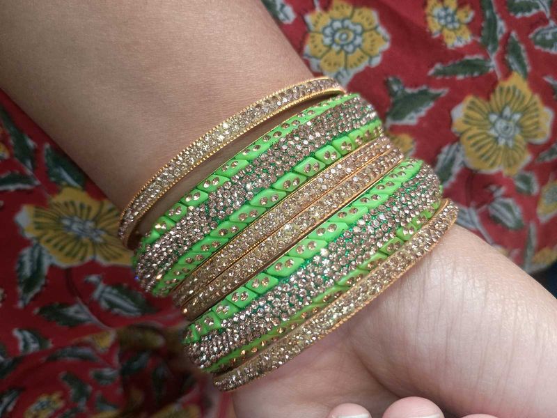 Green &amp; Gold Bangle Set