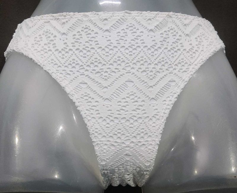 White Crochet Bikini Bottom 🖤