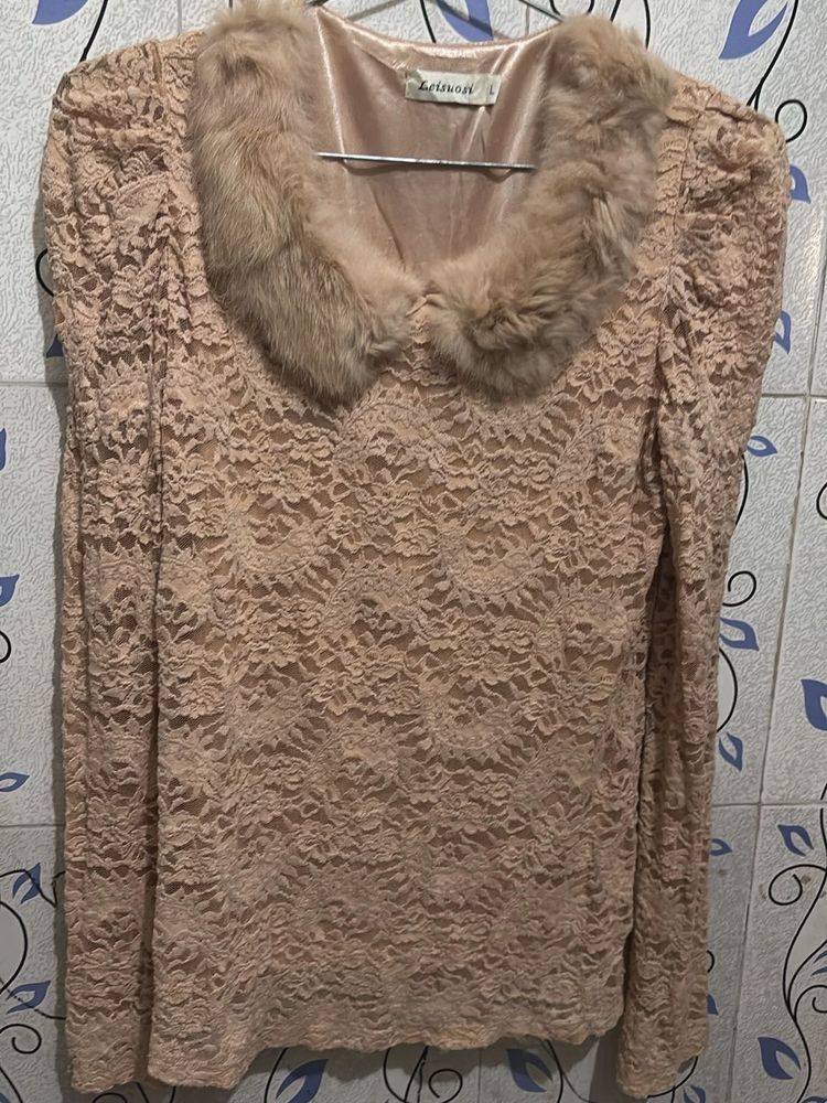 Lace Top with Fur Collar