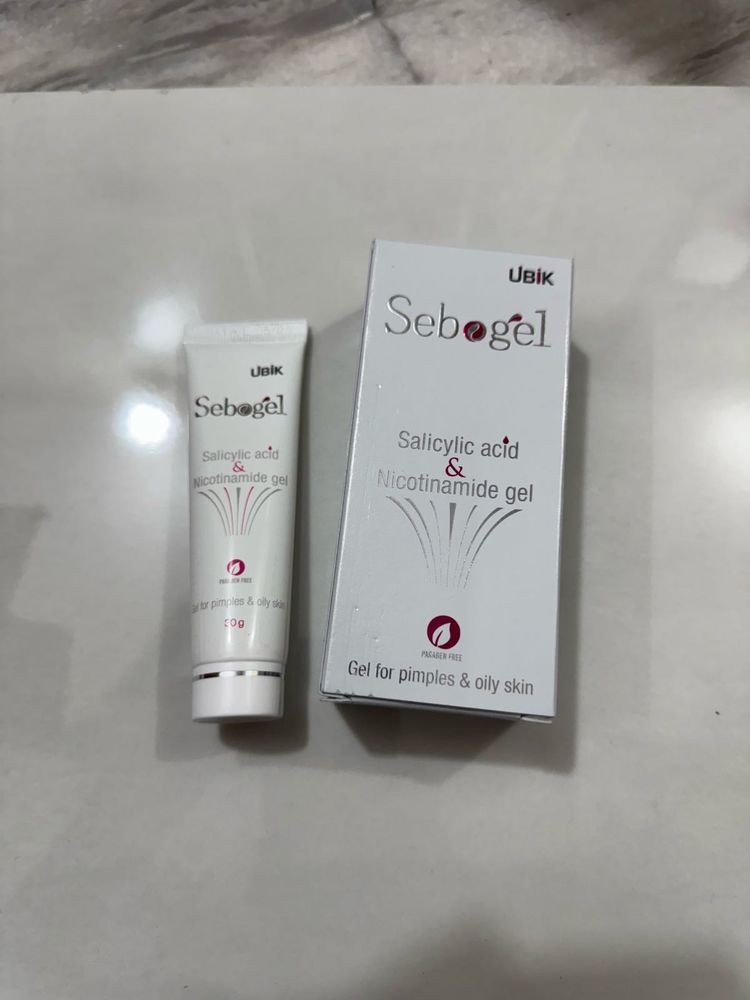 Combo Of Face Wash And Cream