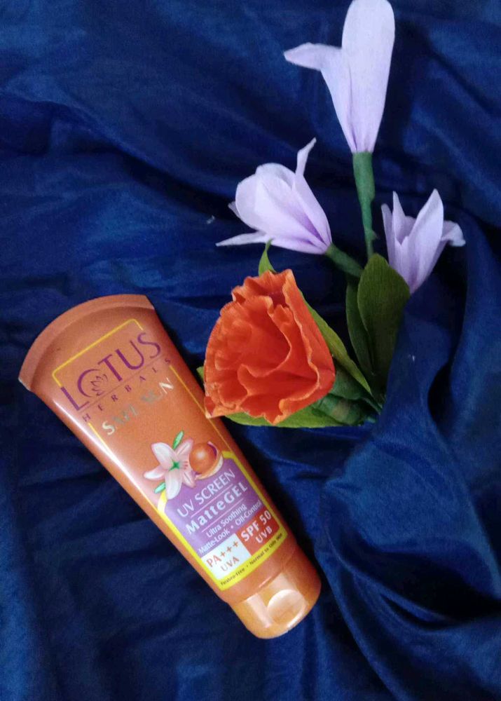 Lotus Herbals UV Screen MatteGEL Sunscreen
