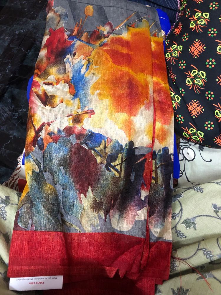 Abstract Floral Print Saree