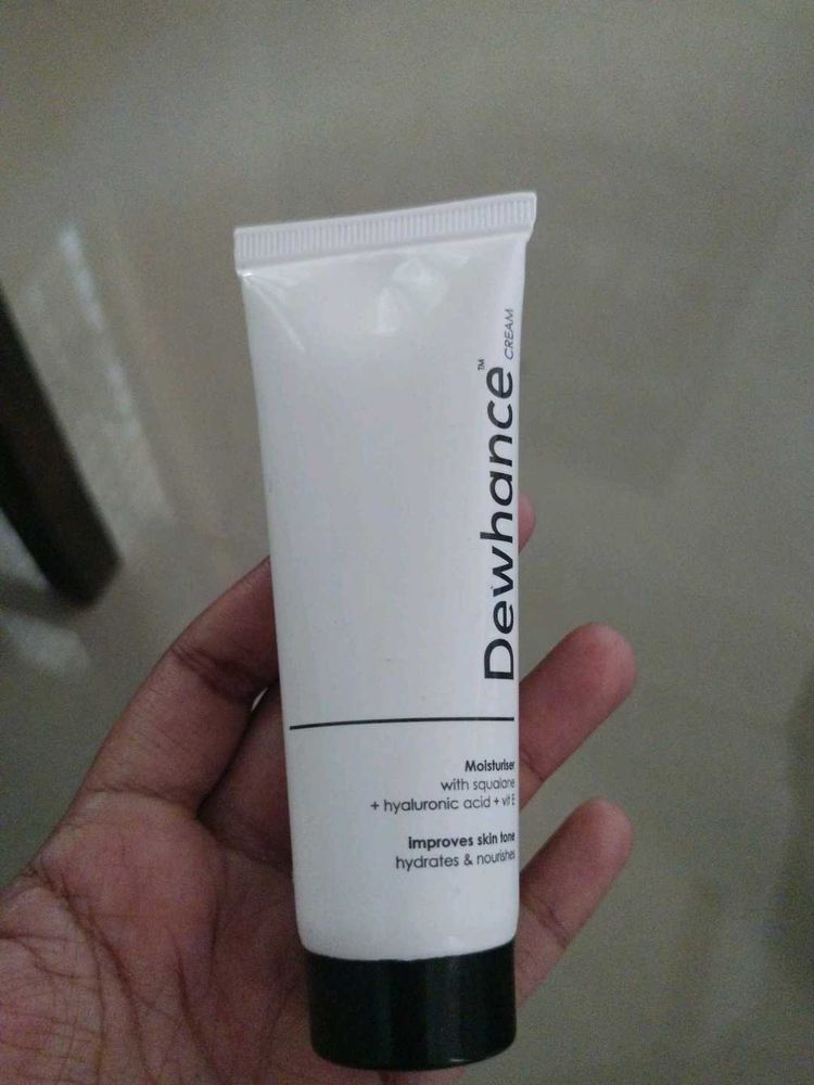 Dewhance Cream - Moisturizer