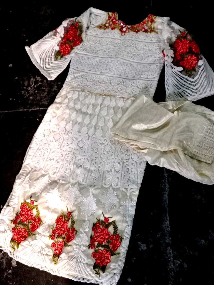 Elegant White Embroidered Kurta Set